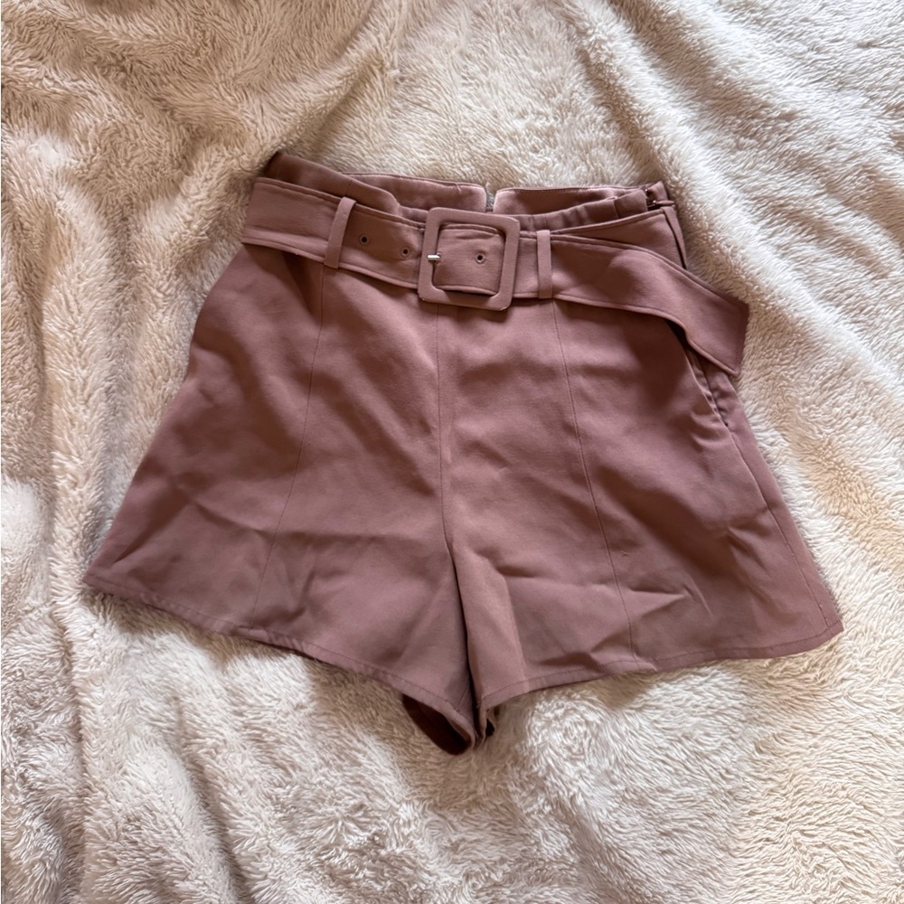 Aritzia Babaton- Nix Belted Shorts - Picture 3 of 5
